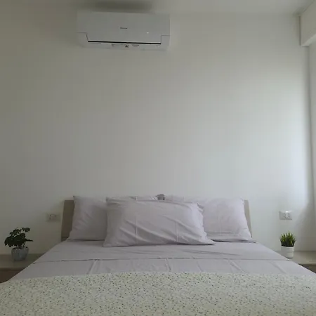 Homiday - Residenza Micolucci דירה